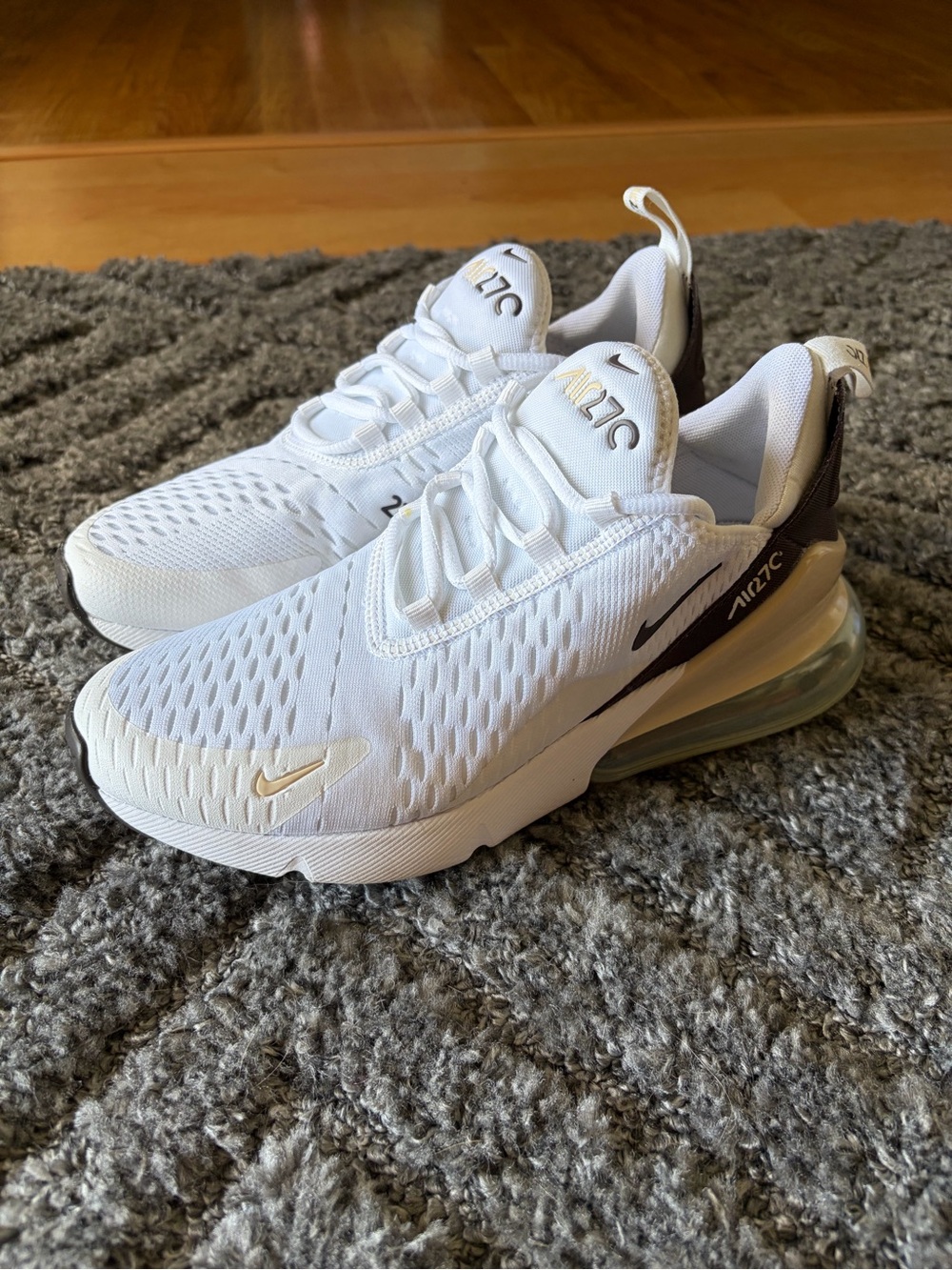 Nike Air Max 270 SE "White Velvet Brown" Women's Size 8 (FD9875-100)